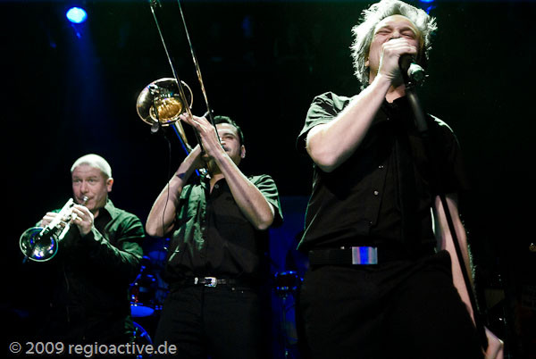 The Busters (live in der Fabrik Hamburg, 2009)
Foto: Holger Nassenstein